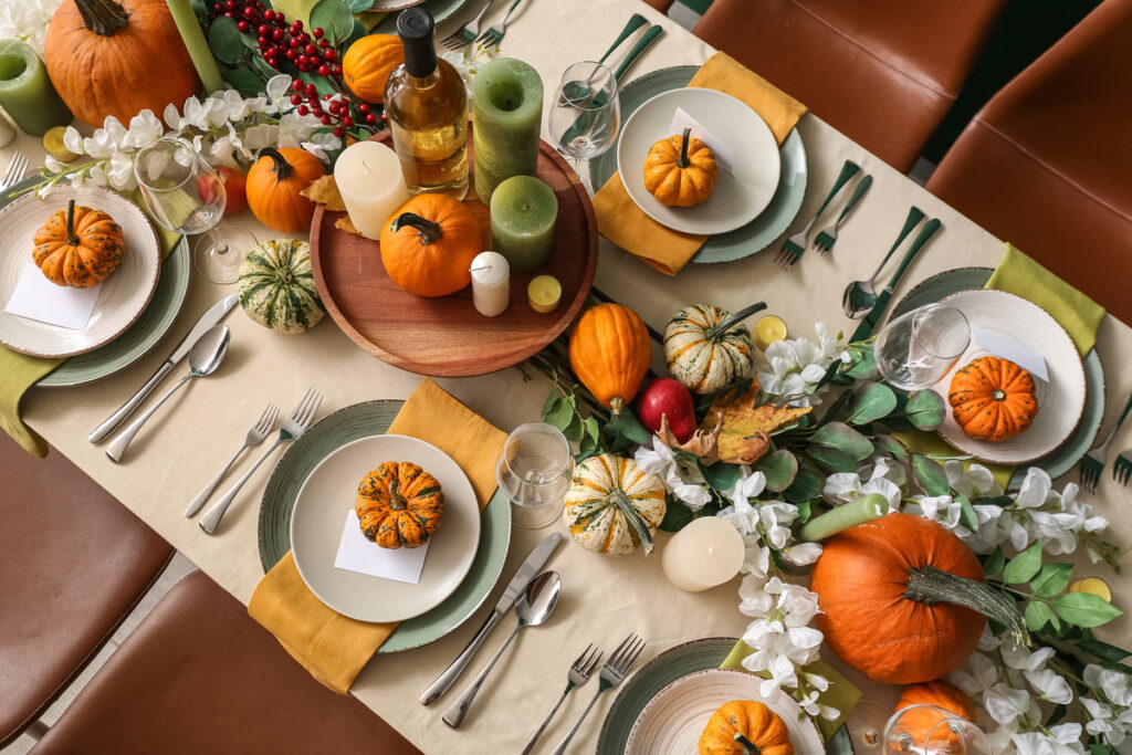 thanksgiving table spread