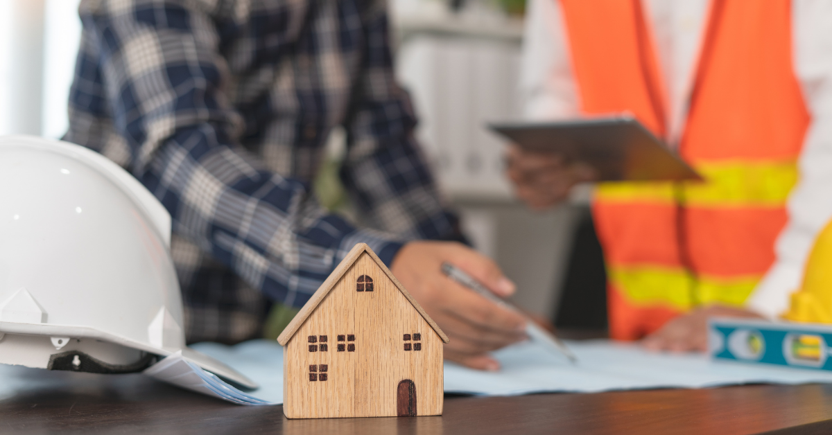 builders discussing home building trends and plans