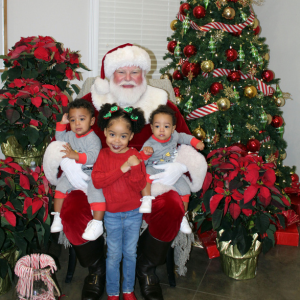 children visting with santa at new park